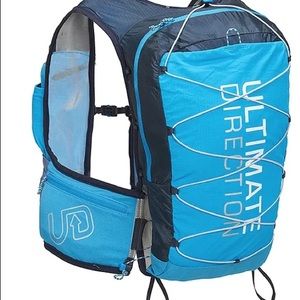 Ultimate direction mountain vest 4.0
